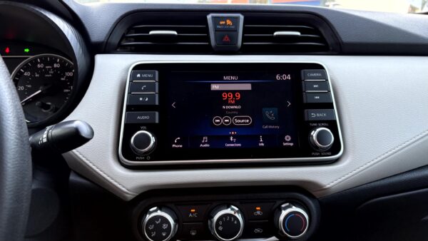 NISSAN VERSA SV 2021 (3910B) - Imagen 20