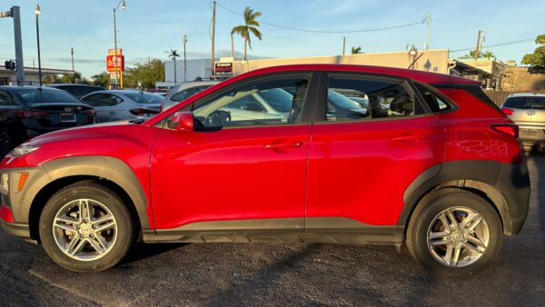 Hyundai Kona SE 2021 (3510D) - Imagen 23