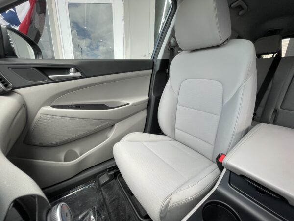 HYUNDAI TUCSON SEL SPORT UTILITY 4D 2019 (3795C) - Imagen 9