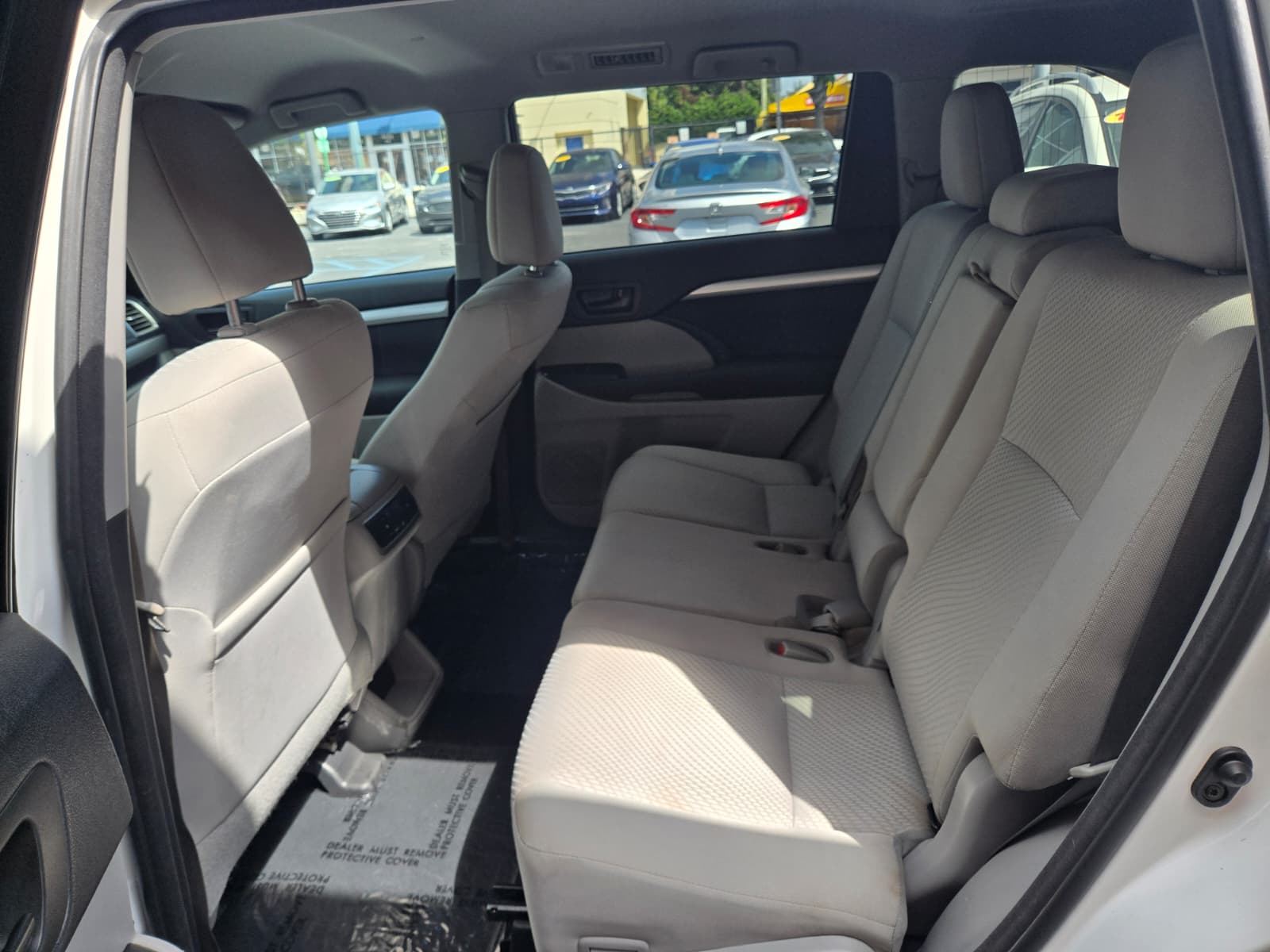 Toyota Highlander LE 2017 (4086) - Imagen 13