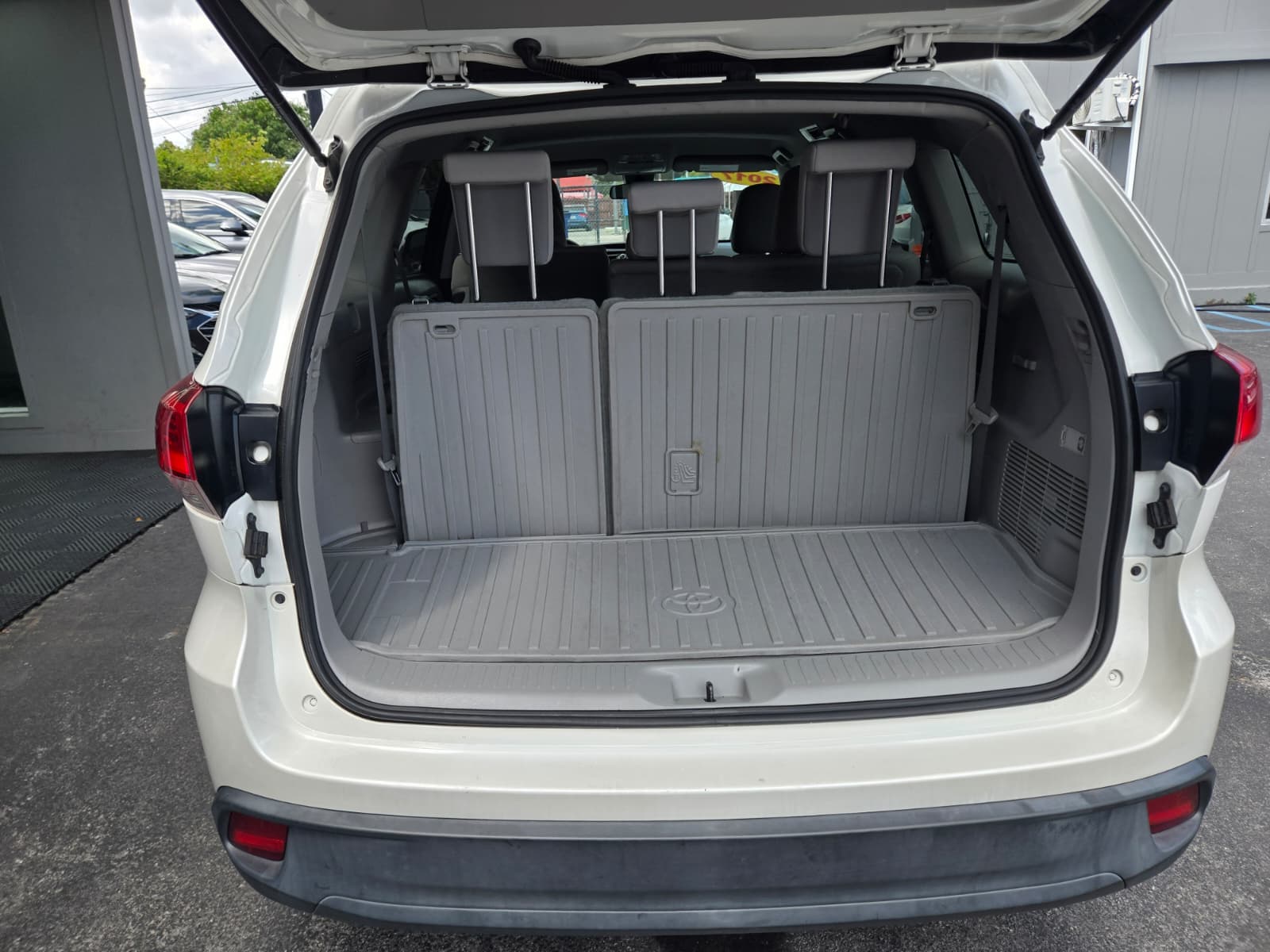 Toyota Highlander LE 2017 (4086) - Imagen 16