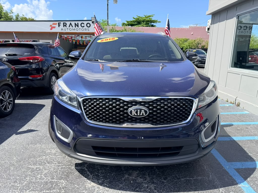 Kia Sorento LX 2018 (4023C) - Imagen 3