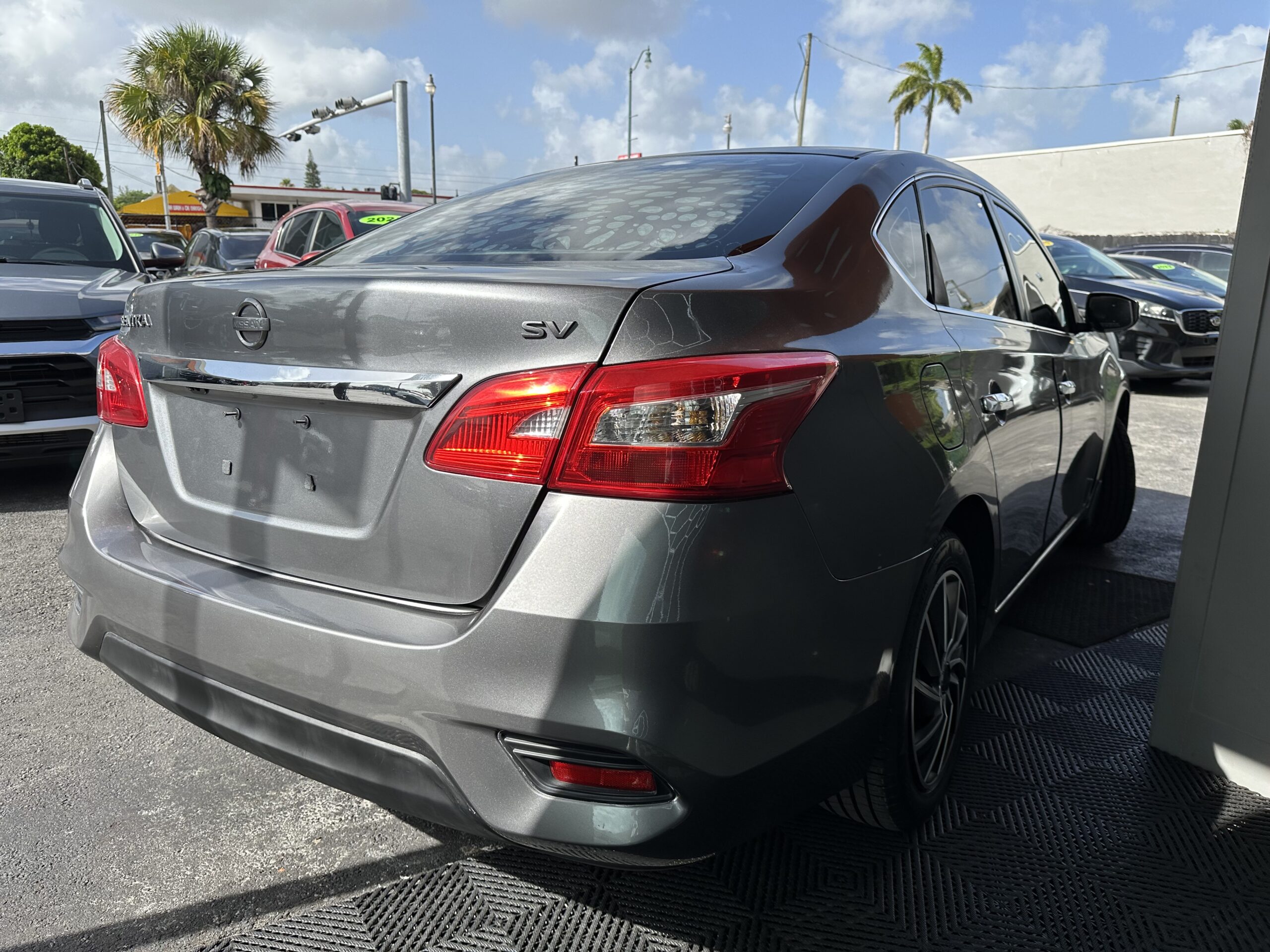 Nissan Sentra SV Sedan 4D 2019 (3879C) - Imagen 5