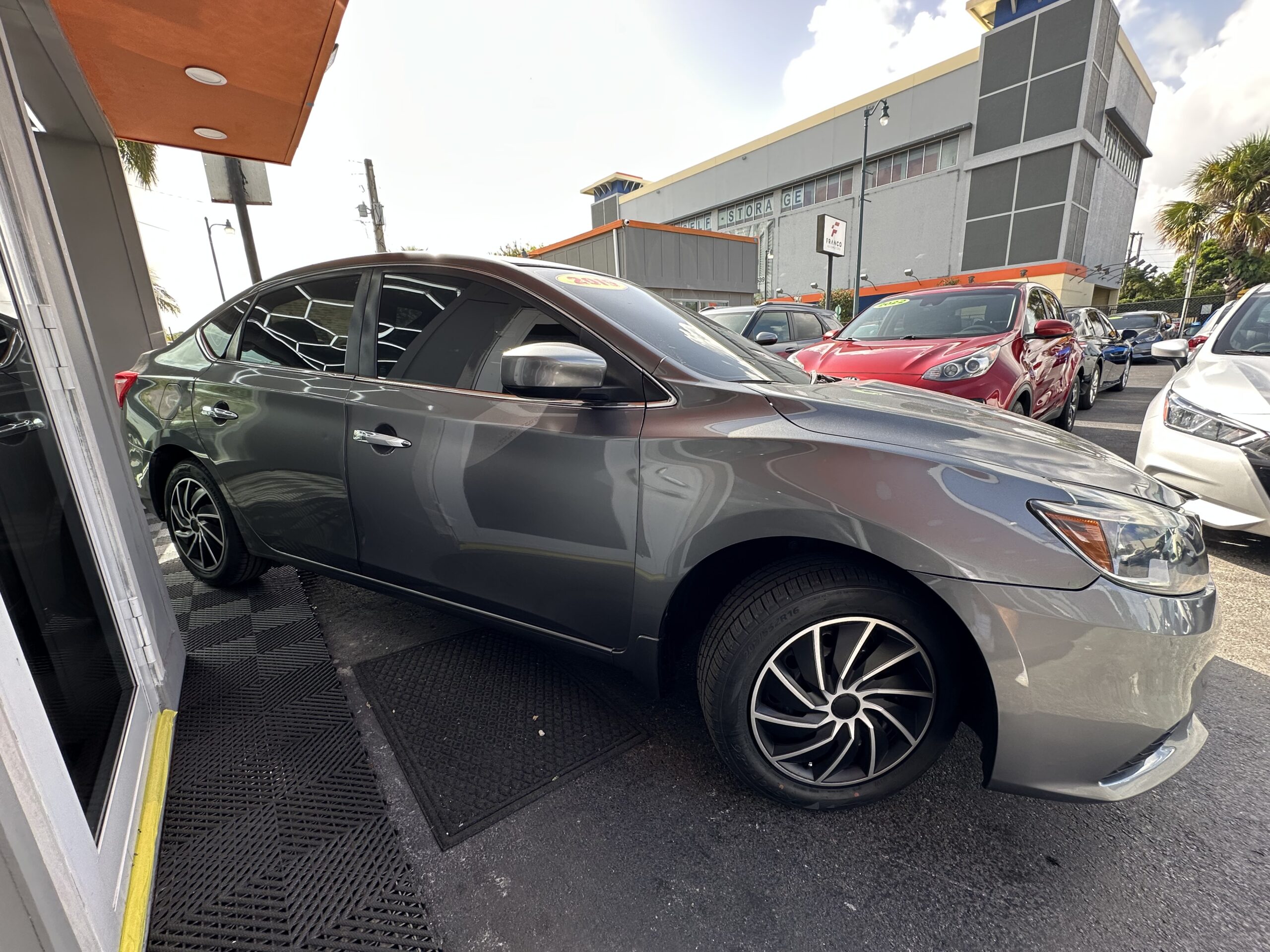 Nissan Sentra SV Sedan 4D 2019 (3879C) - Imagen 4