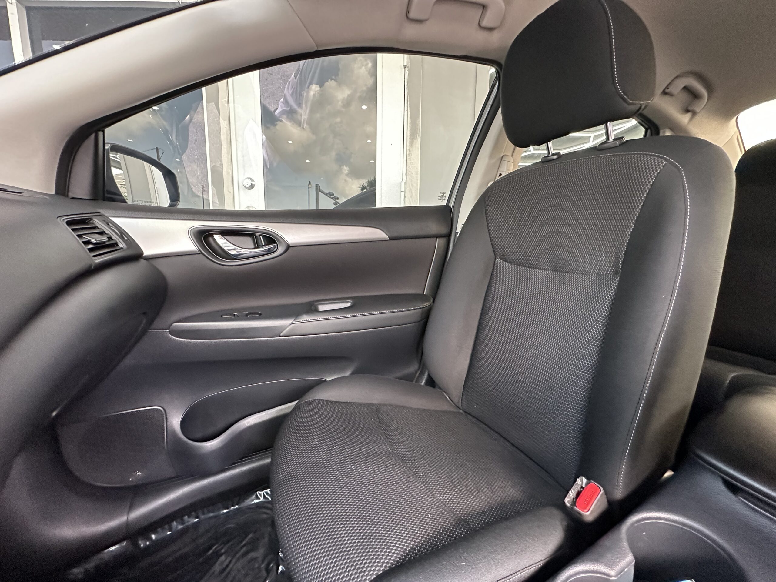 Nissan Sentra SV Sedan 4D 2019 (3879C) - Imagen 13