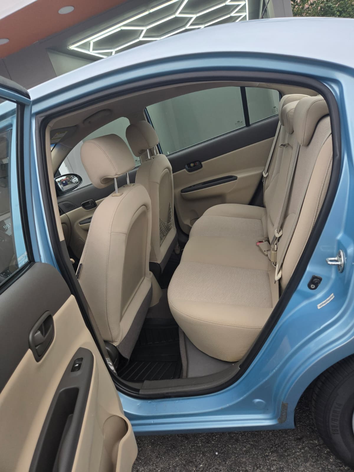 Hyundai Accent GLS Sedan 2009 (4024) - Imagen 11