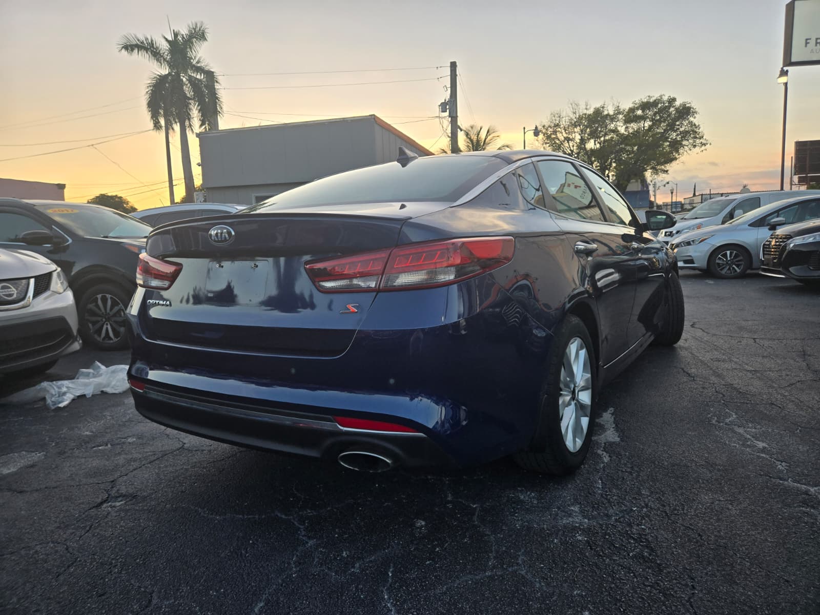 KIA Optima LX 2018 (4050B) - Imagen 4