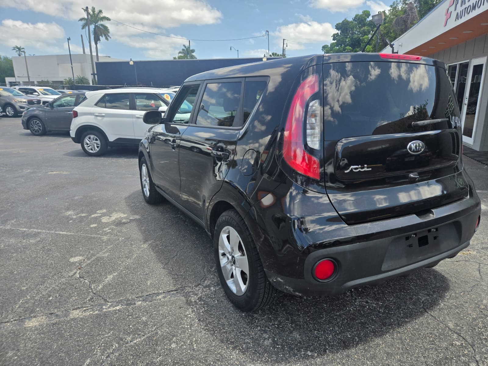 KIA Soul Wagon 2019 (4040C) - Imagen 6