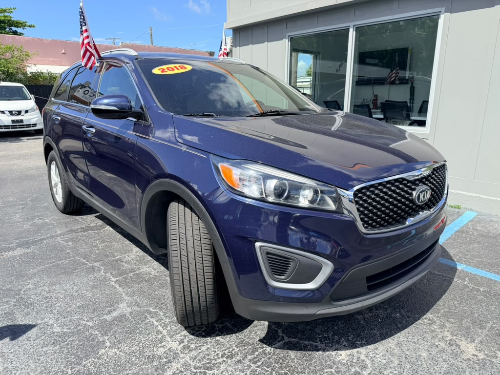 Kia Sorento LX 2018 (4023C) - Imagen 2