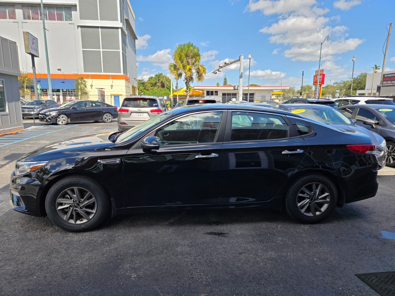 KIA Optima LX 2020 (4049B) - Imagen 6