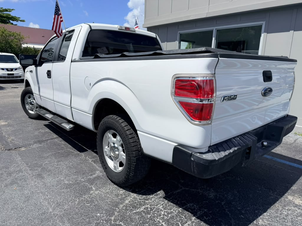 Ford F-150 Super Cab XL Pickup 2014 (4087B) - Imagen 6
