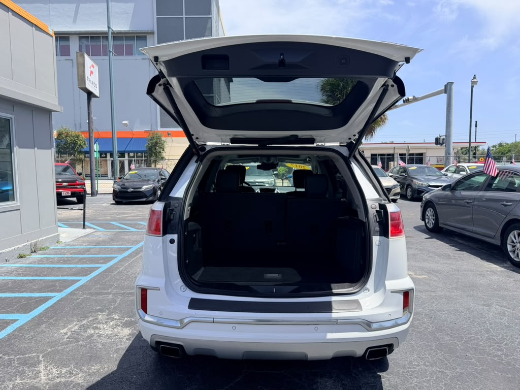 GMC Terrain Denali 2017 (4082B) - Imagen 9