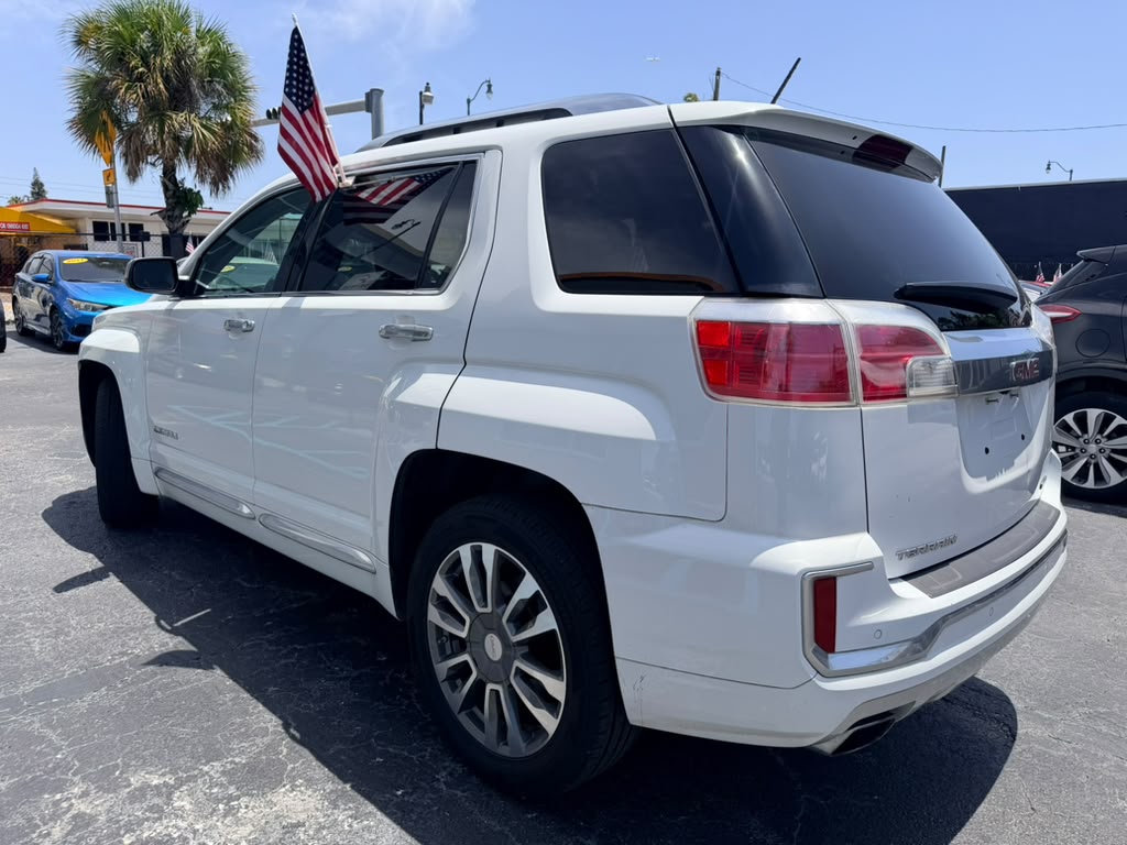 GMC Terrain Denali 2017 (4082B) - Imagen 6