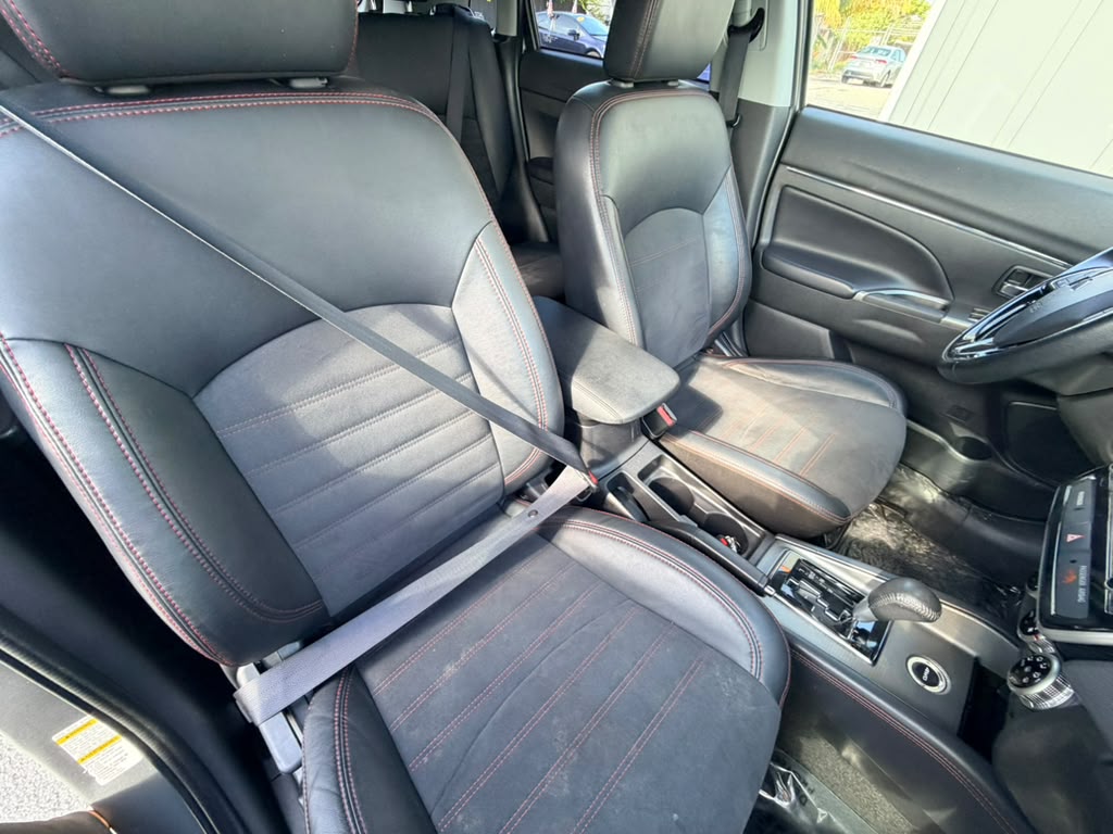 MITSUBISHI OUTLANDER 2022 (3384D) - Imagen 11