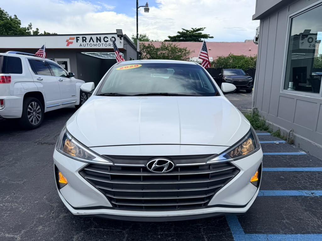 HYUNDAI ELANTRA 2020 (3963B) - Imagen 3