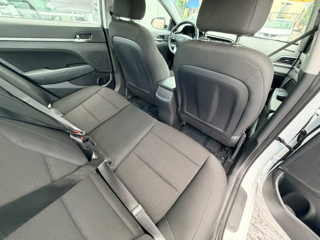 HYUNDAI ELANTRA 2020 (3963B) - Imagen 17