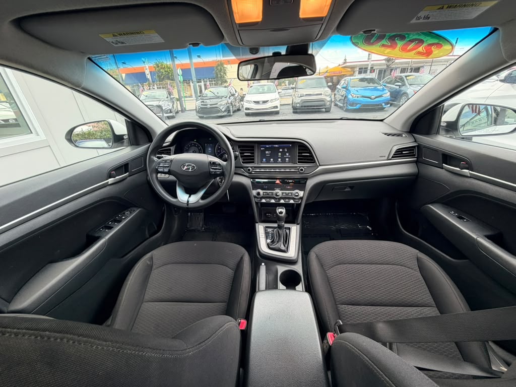 HYUNDAI ELANTRA 2020 (3963B) - Imagen 13