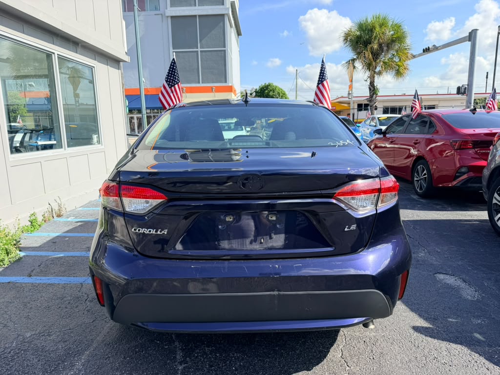Toyota Corolla LE 2022 (3654C) - Imagen 7