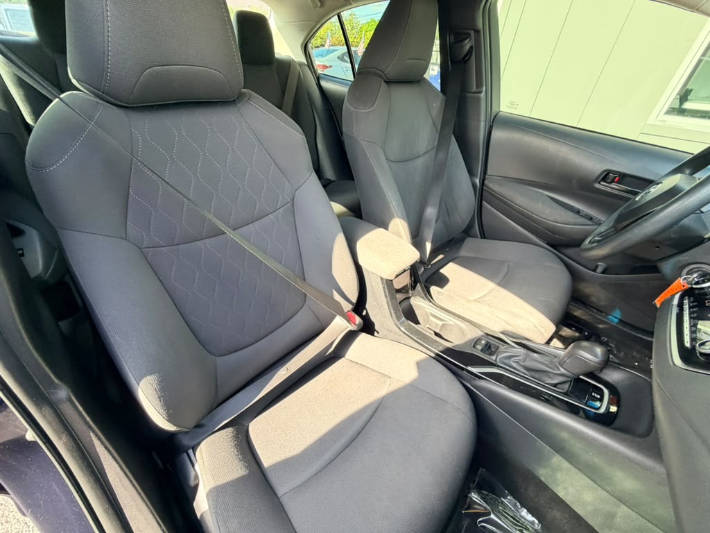 Toyota Corolla LE 2022 (3654C) - Imagen 11