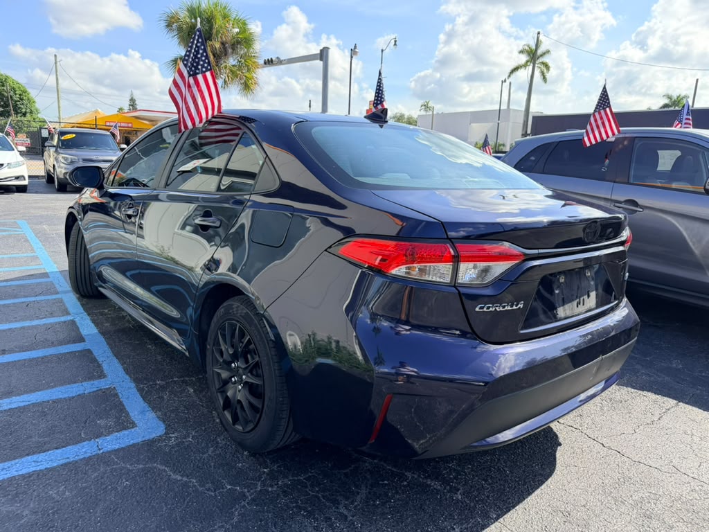 Toyota Corolla LE 2022 (3654C) - Imagen 6