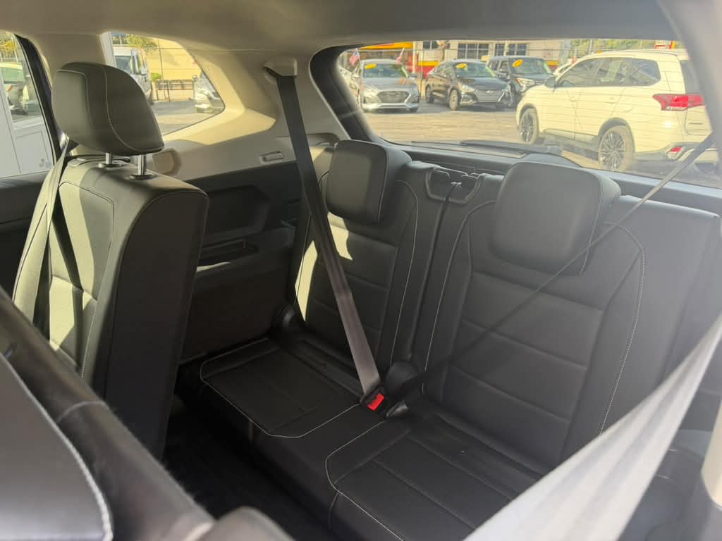 VOLKSWAGEN TIGUAN 2021 (4140) - Imagen 16