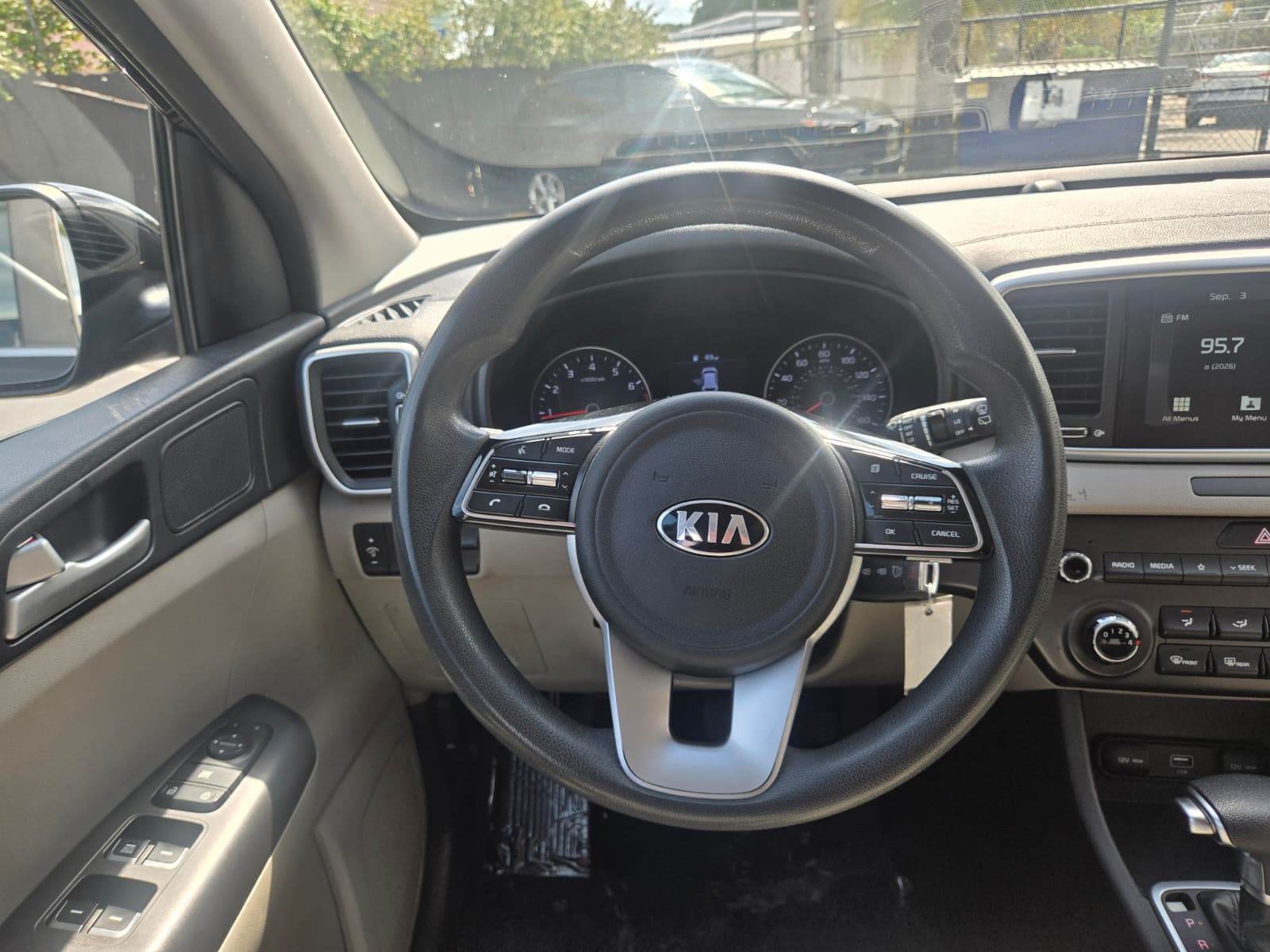 KIA SPORTAGE LX 2020 (4118B) - Imagen 14