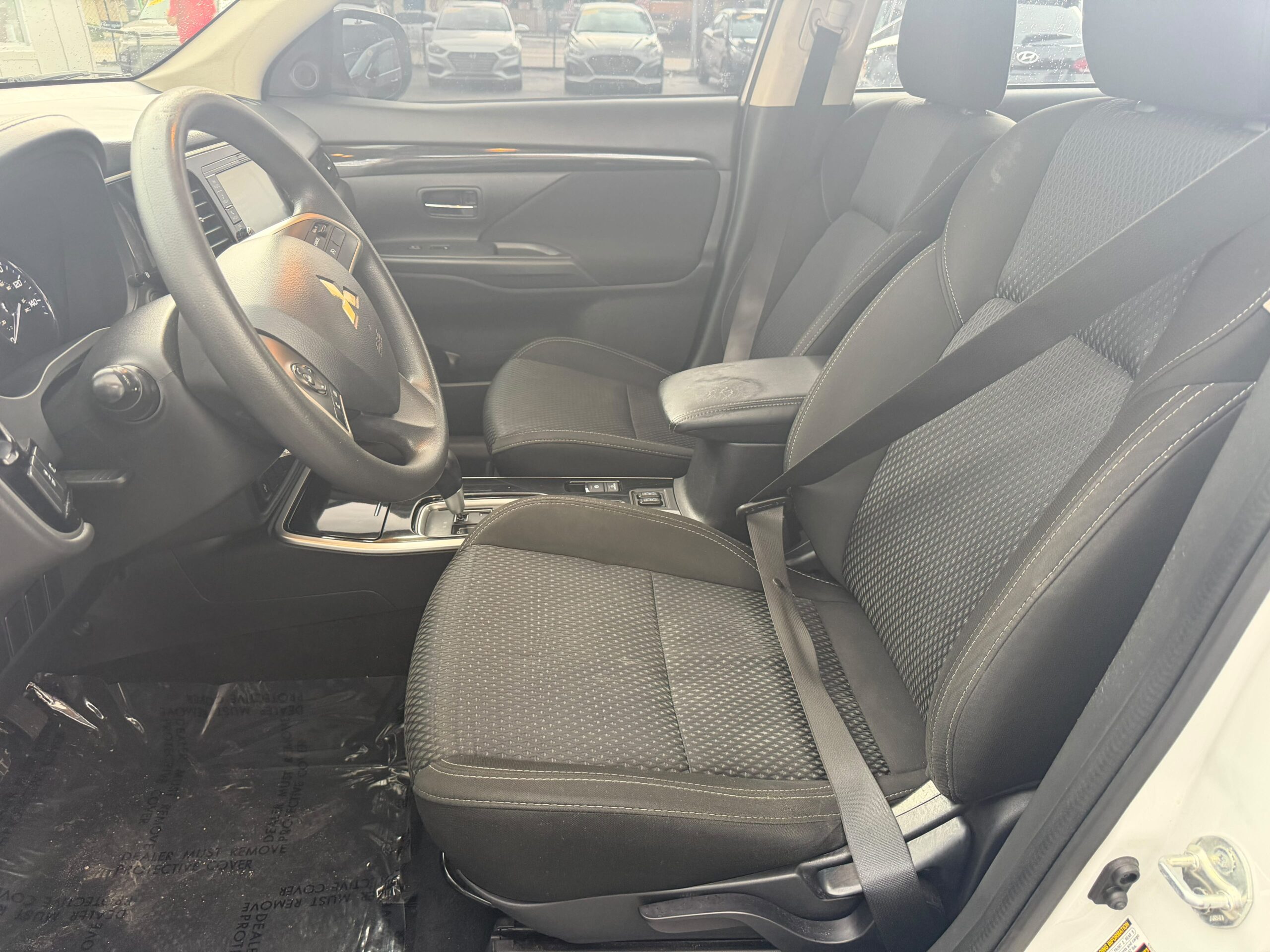MITSUBISHI OUTLANDER 2019 (4138) - Imagen 11