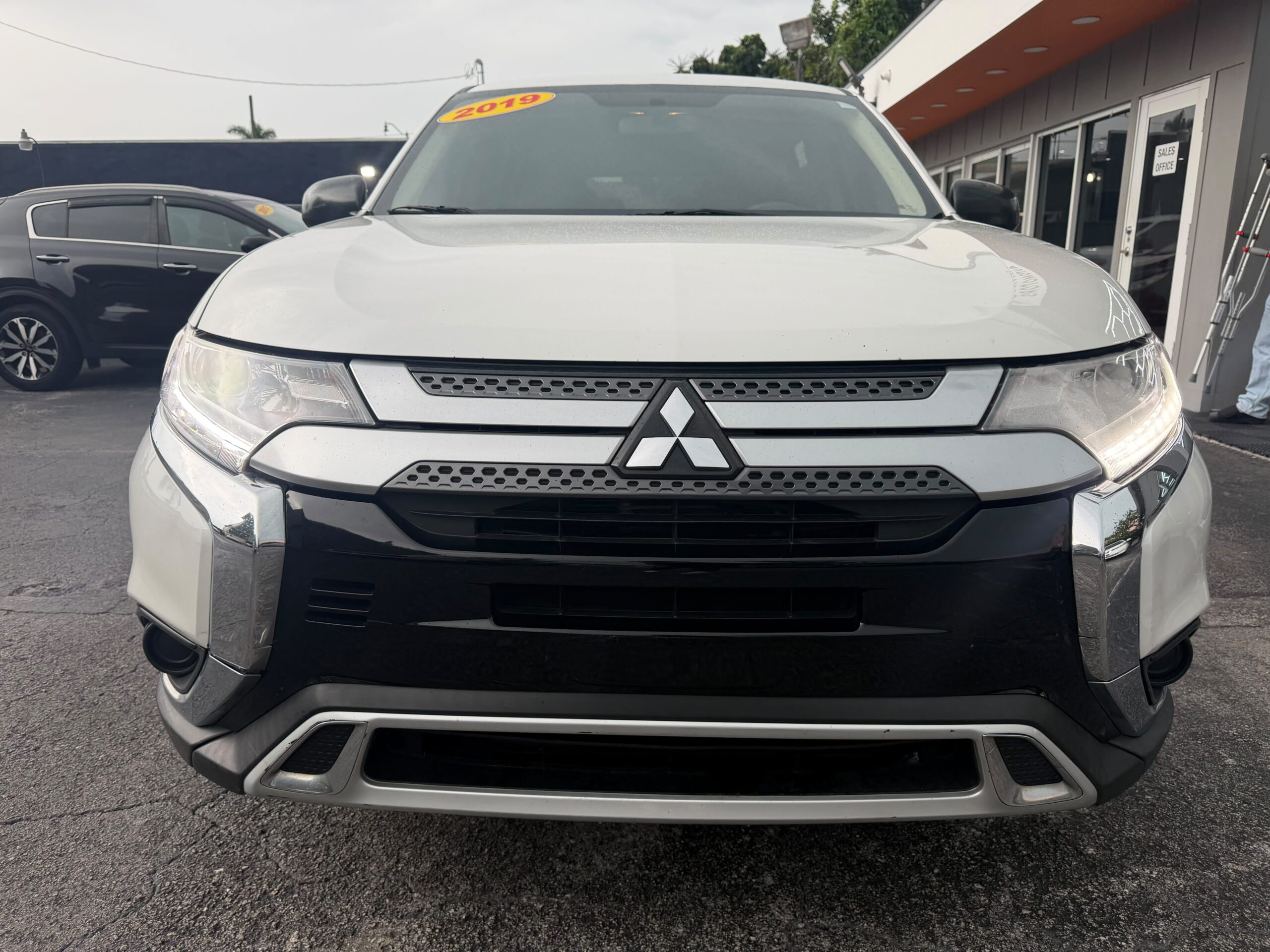 MITSUBISHI OUTLANDER 2019 (4138) - Imagen 3
