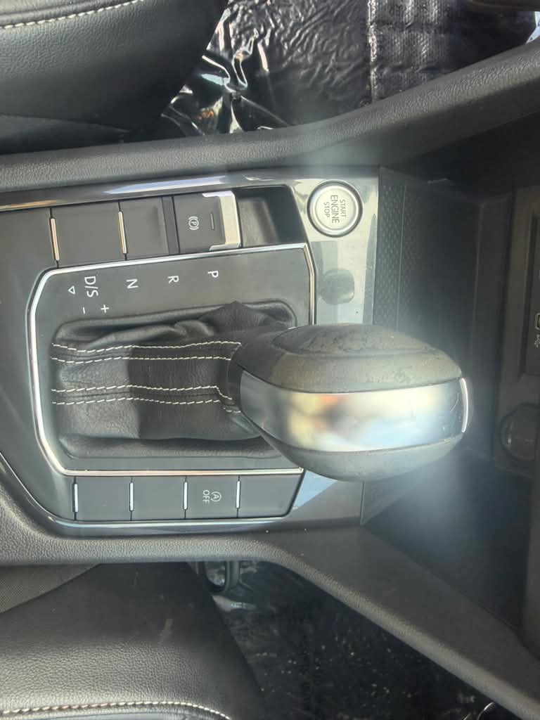 VOLKSWAGEN TIGUAN 2021 (4140) - Imagen 14