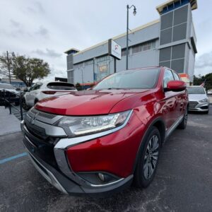 MITSUBISHI OUTLANDER 2020 (4135)